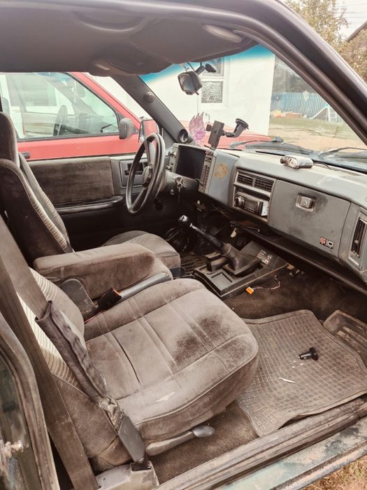 Продам два автомобиля Chevrolet Blazer