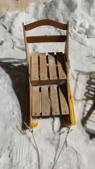 Продам санки детские