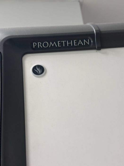 Интеркативна дъска за обучение  , проектор Promethean