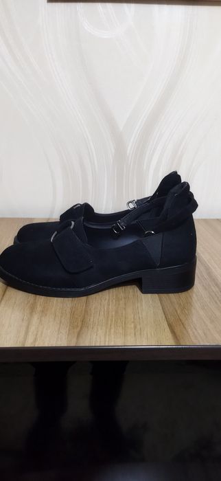 Продам туфли  женские