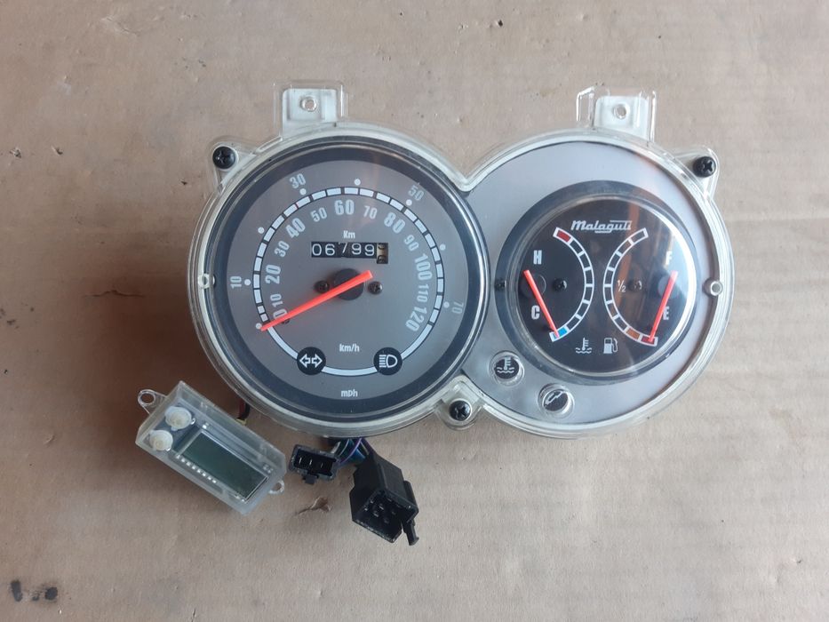 Километражни табла Малагути (Malaguti)