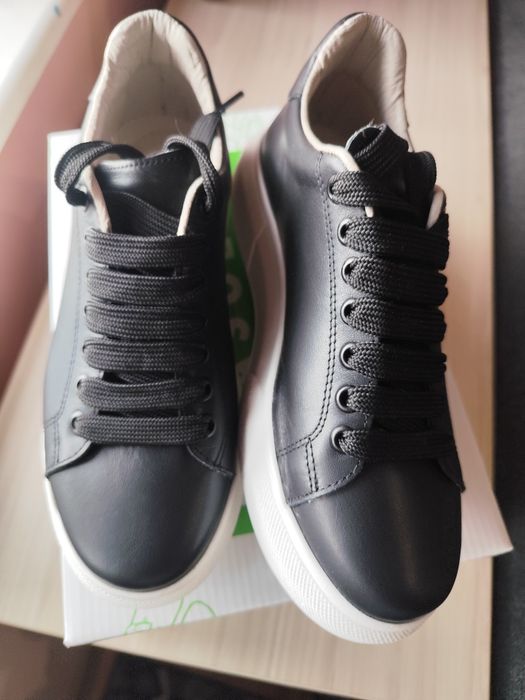 Дамски кецове естествена кожа