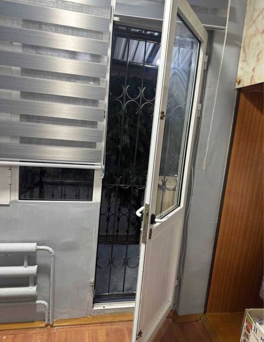 Студентам семья 3х комнатная фархадский