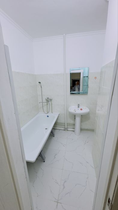 2 бөлмелі пәтер ұзақ мерзімге жалға беріледі