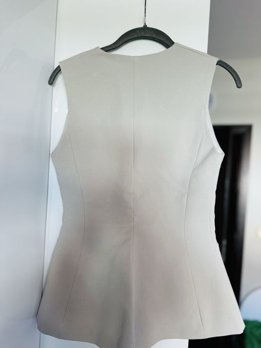 Нов дамски елек Zara
