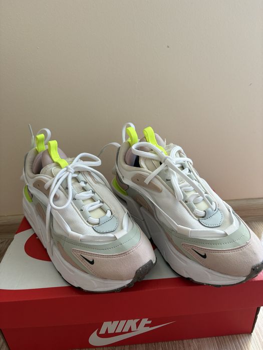 Nike Air Max Furyosa