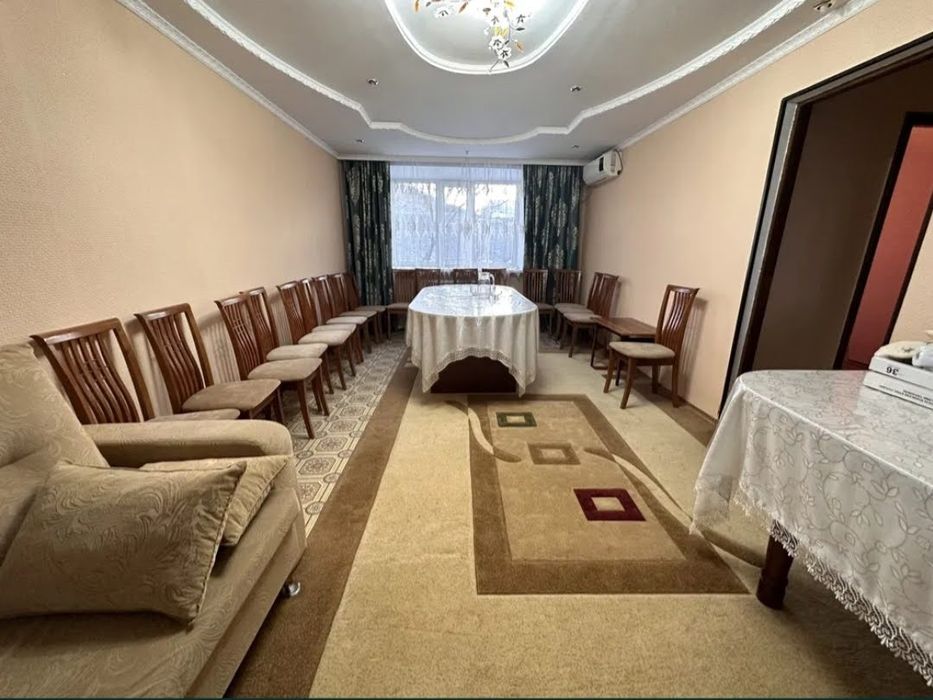 Продам 5 комнатный коттедж.