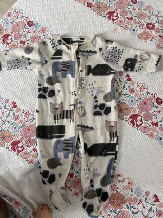 Продам детские вещи