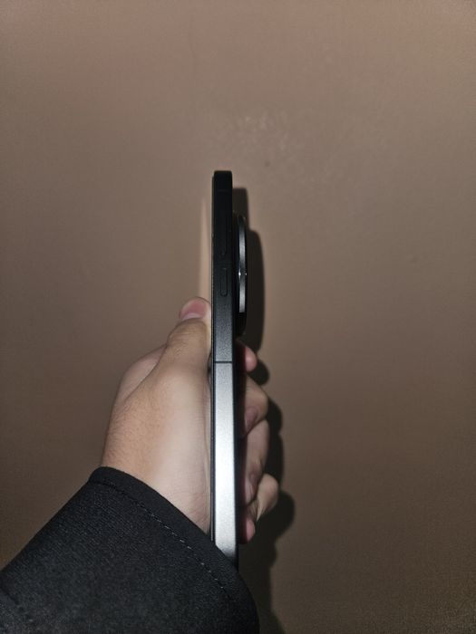 Обменяю VIVO X300 Pro 512GB Global