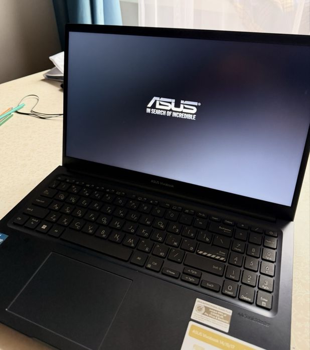 Asus vivobook 15