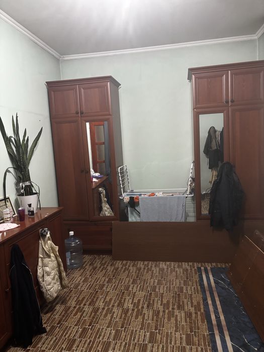 Шкафы с тумбой продается