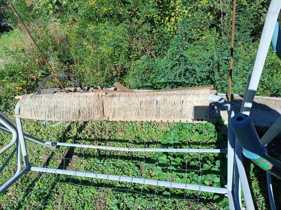 Продавам две стари нищелки