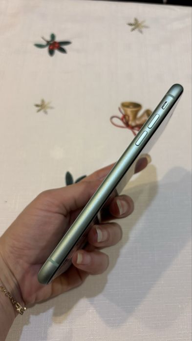 Iphone 11 в отлично състояние