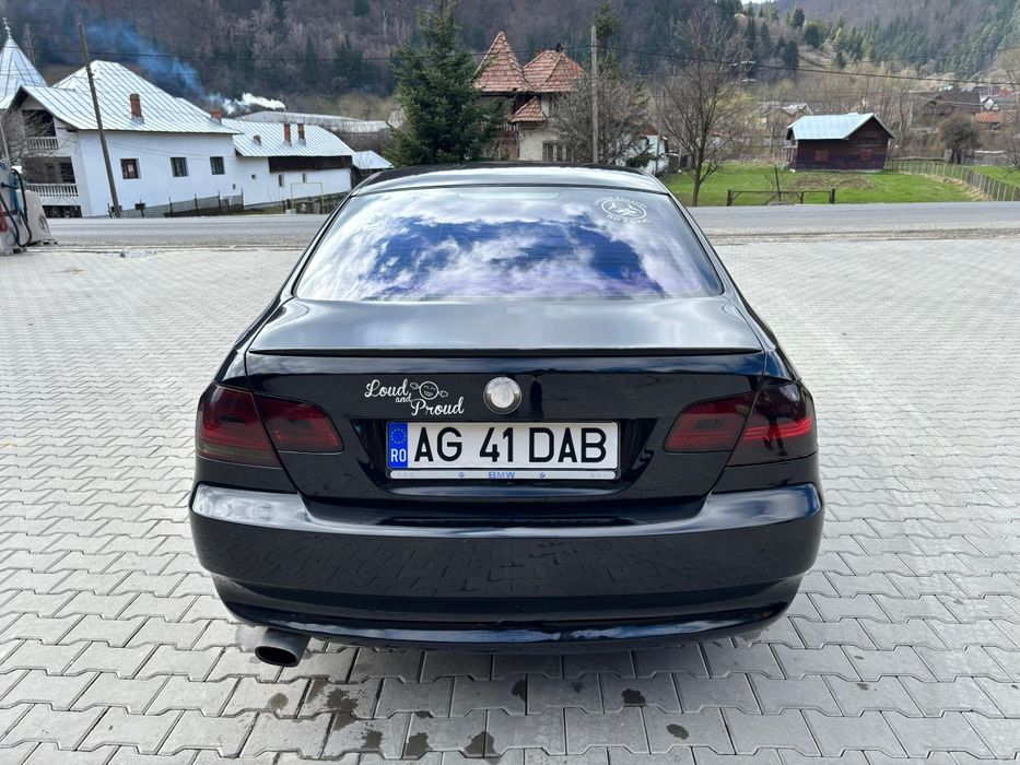 Bmw e92  an 2007 motor 2.0 benzina
