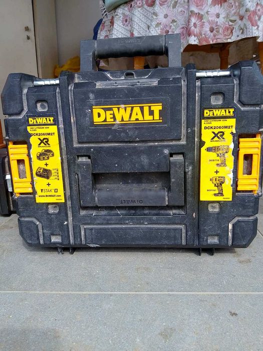 Dewalt машини бодита