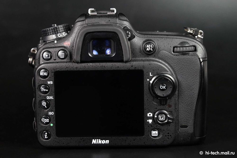 Nikon D7200 kit 18-200mm VR