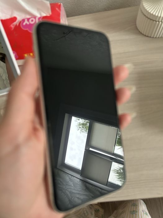 Продам iphone 11 на 128 Ггб (состояние хорошее)