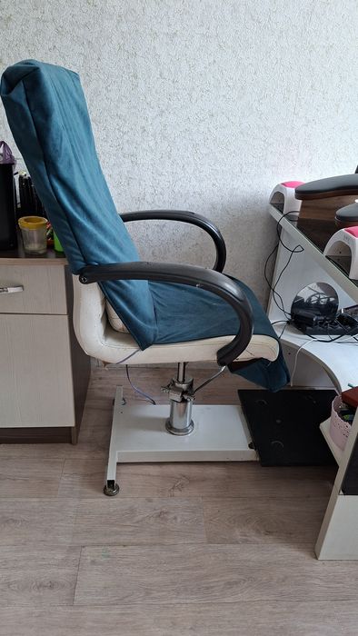 Кресло педикюрное
