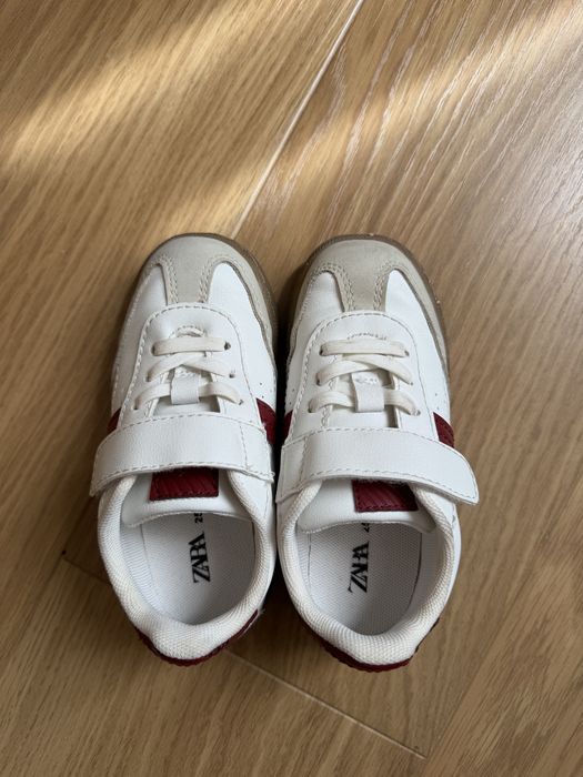 Обувки за момче Zara 25