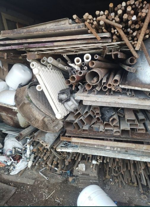 Med i alyuminiy metall