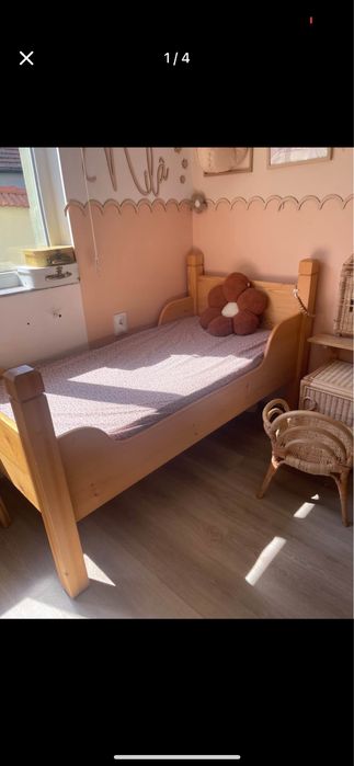 Легло за момиче – удобно, красиво, ново, изработено от дърво подходящо