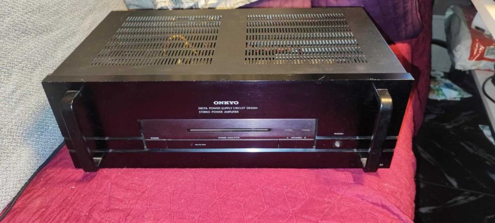 Крайно стъпало ONKYO M - 5130