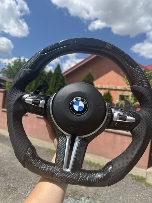 Urgent!! Volan BMW M Performance Carbon LED – F20 F30 F31 F32 F34 F48 X1 X3 X4 X5 X6 M2 M3 M4 – Airbag Inclus
