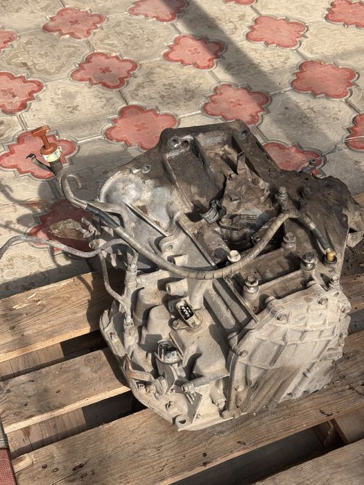 Коробка тойота королла авенсис