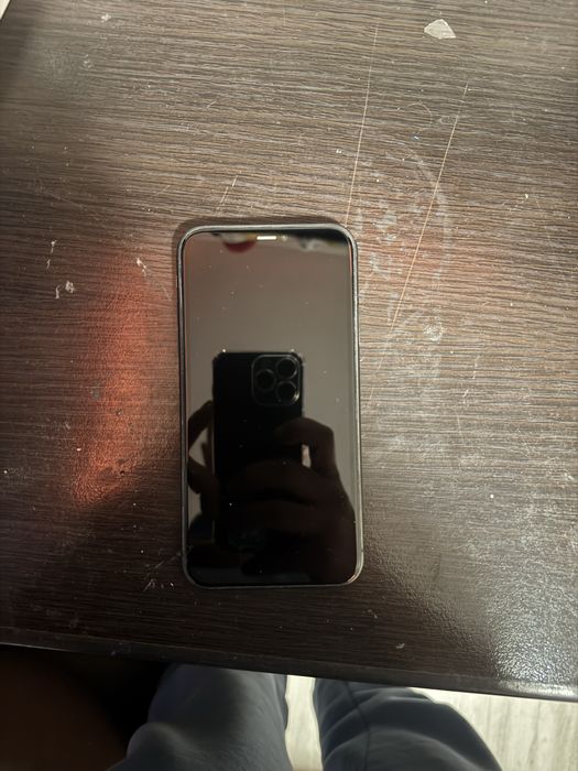 Айфон 11 продам ж