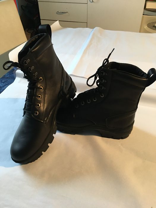 Bocanci ptr jandarmi  politie , firme de paza etc.