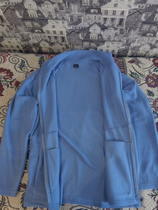 Женская    кофта