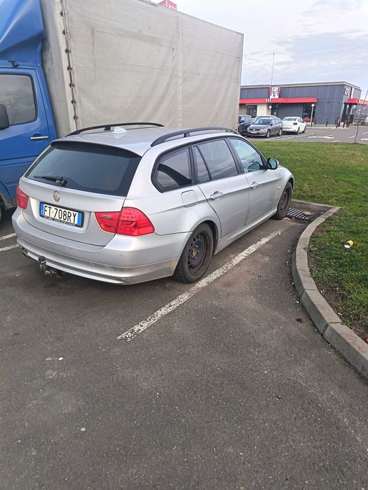 BMW seria 318 anul 2009
