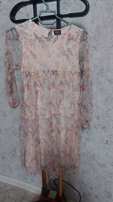 Продам нарядные платьица