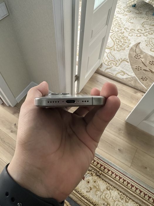 Iphone 15 pro 128 gb