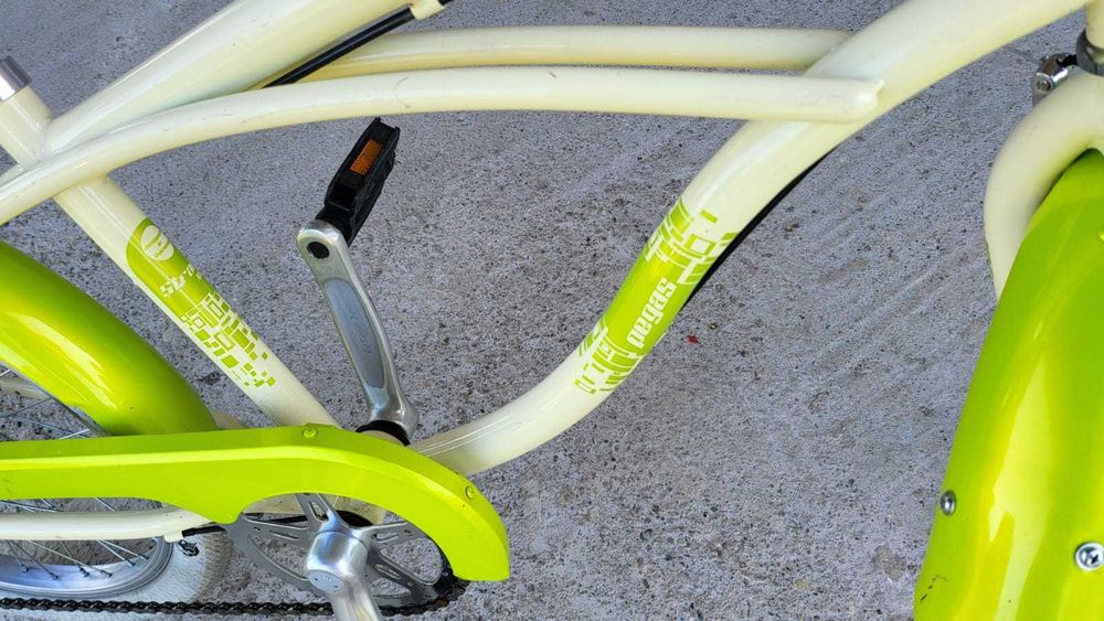 Bicicletă Pegas Strada Mini 20” 7S Shimano Tourney – crem/verde – stare foarte bună
