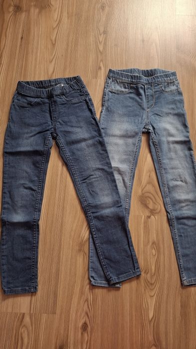 Pantaloni mărimea 128