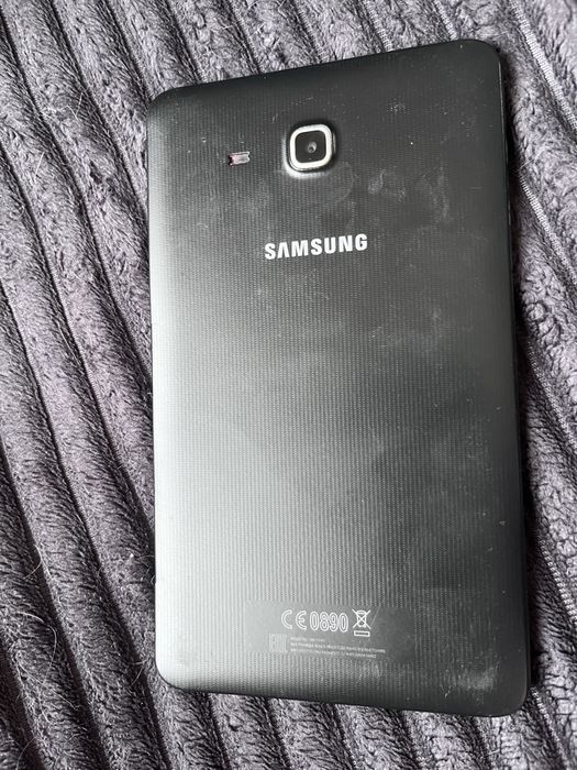 обменяю samsung Galaxy Tab A 2016