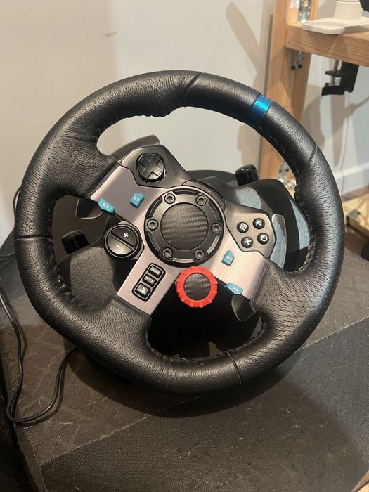 Игровой руль Logitech G29