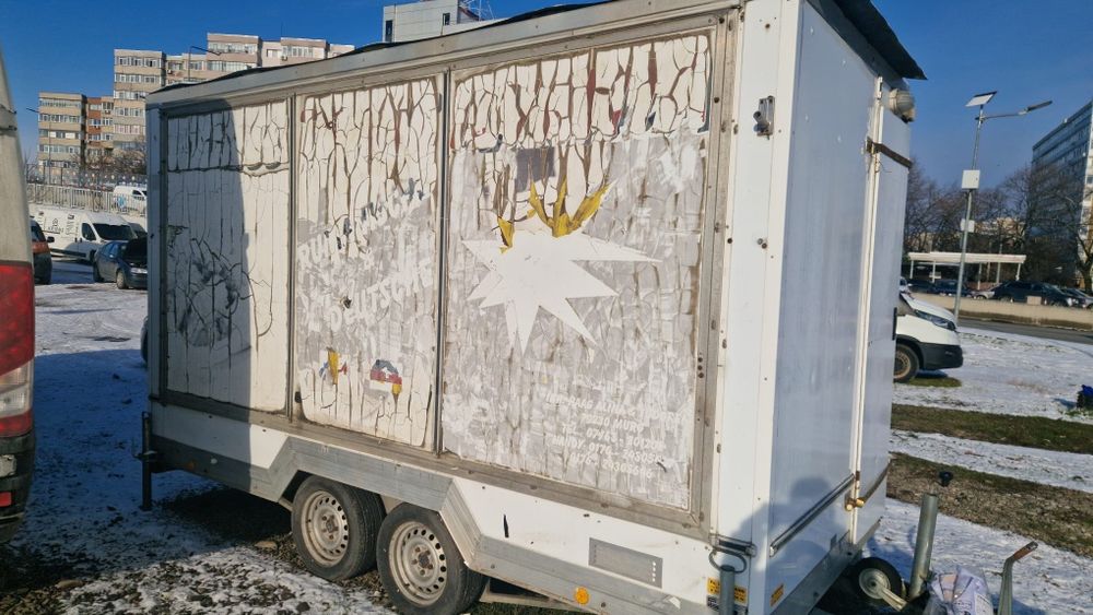 Rulota fast-food  comerciala