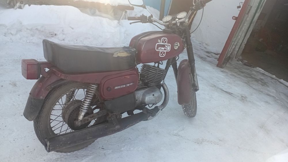 Продаётся мотоцикл восход 3м01 1993