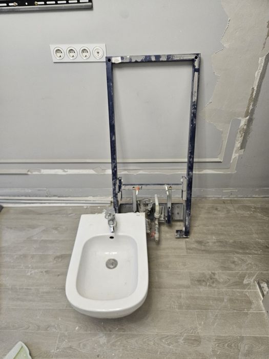 Биде продам grohe