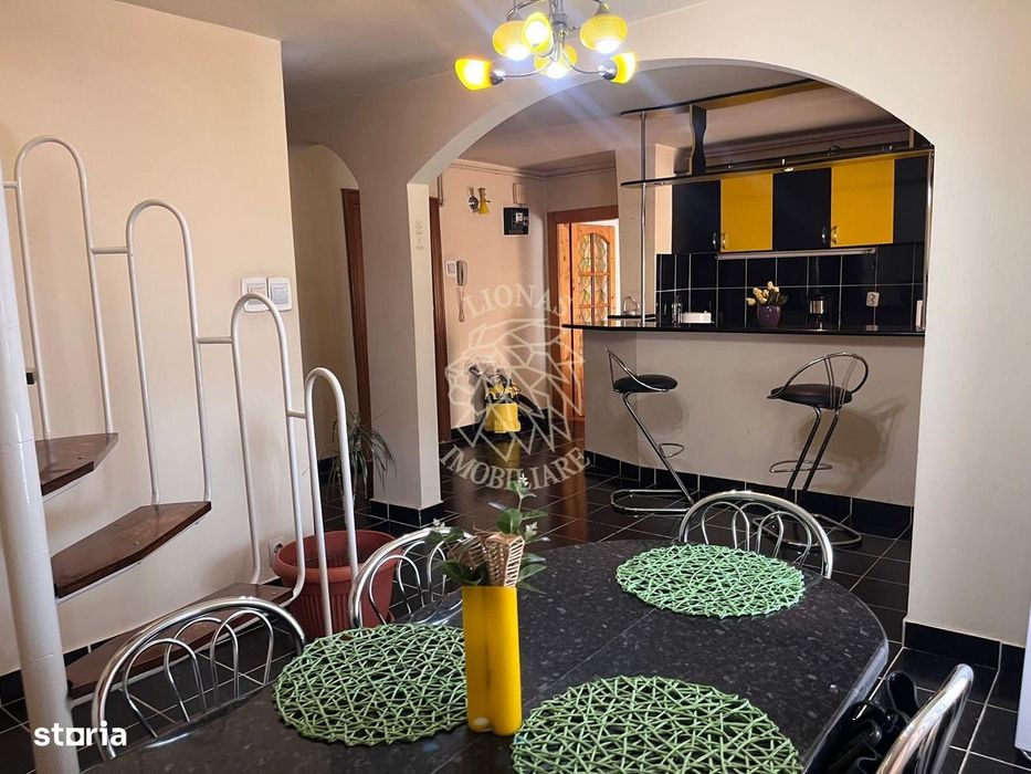 Apartament 4 camere 132 mp-balcon-ideal locuire- zona Calea Moldovei — fotografia 1