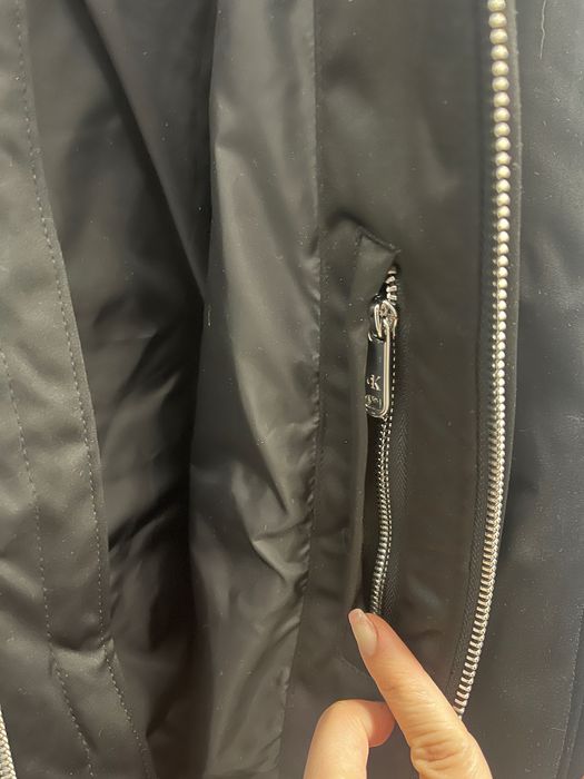 Дамски бомбер Calvin Klein чисто ново -размер M