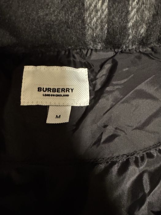 Geaca puffer Burberry