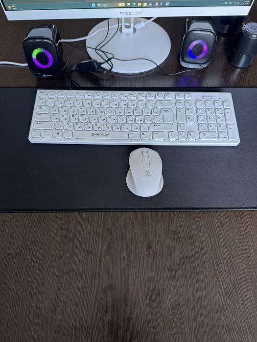Monoblok facecom