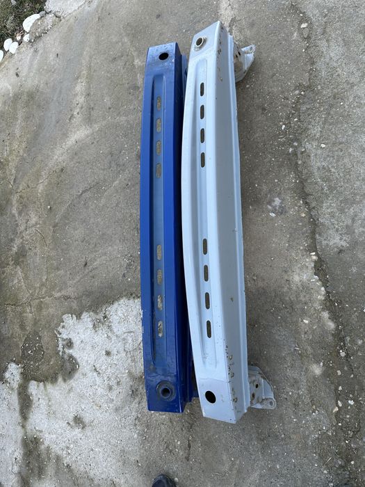 Armătură spate skoda kodiaq.