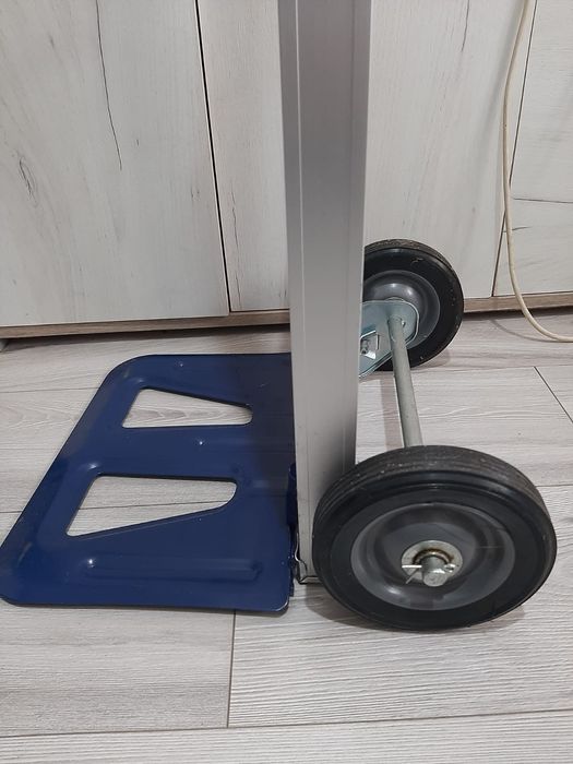 Cărucior transport marfa