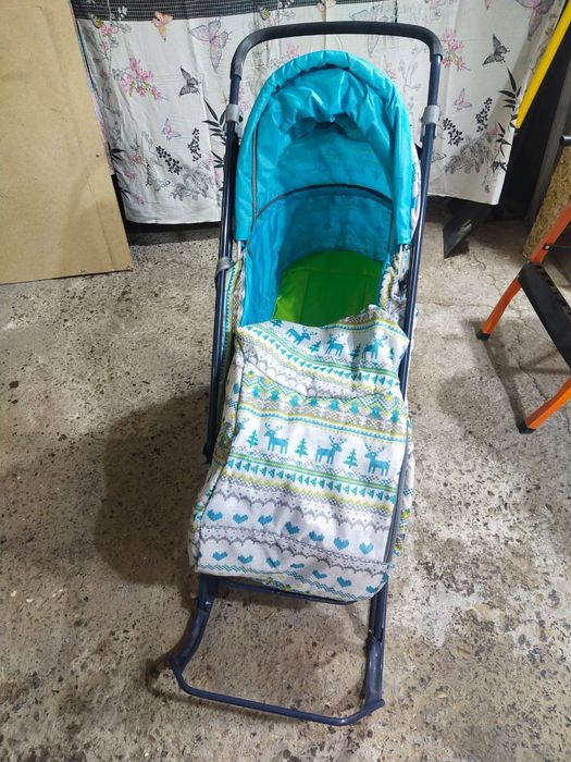 Продам санки в отличном состоянии