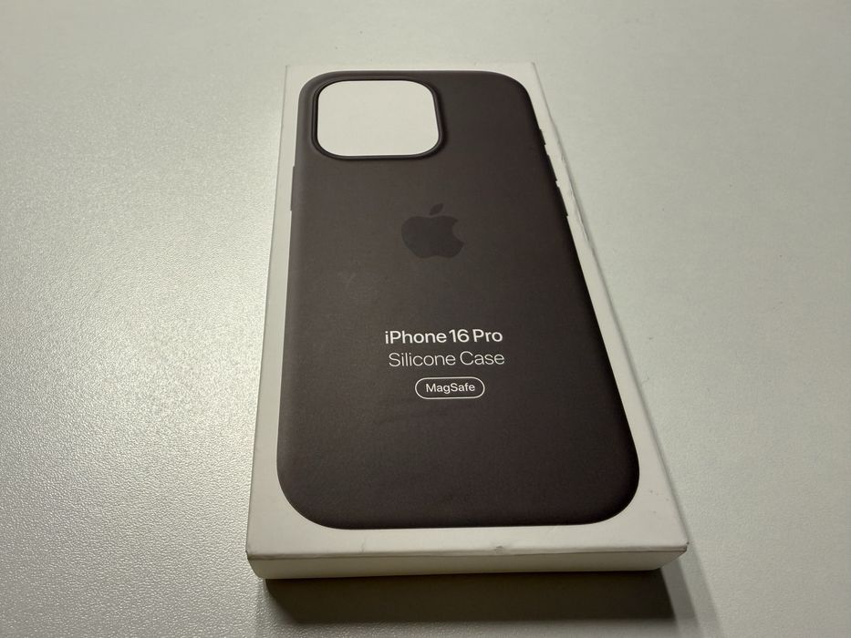 Husa Originala Iphone 16 Pro Grey