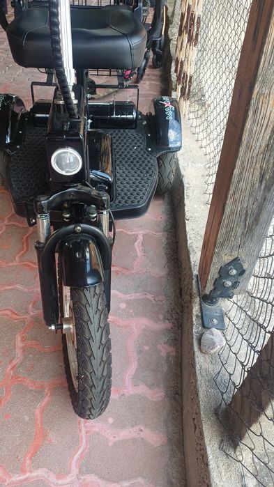 Maxmotor електрическа триколка